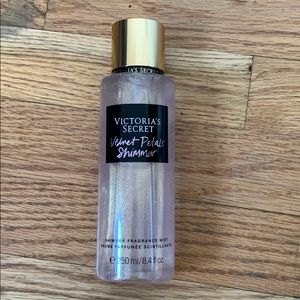 Victoria’s Secret Velvet Petals Shimmer